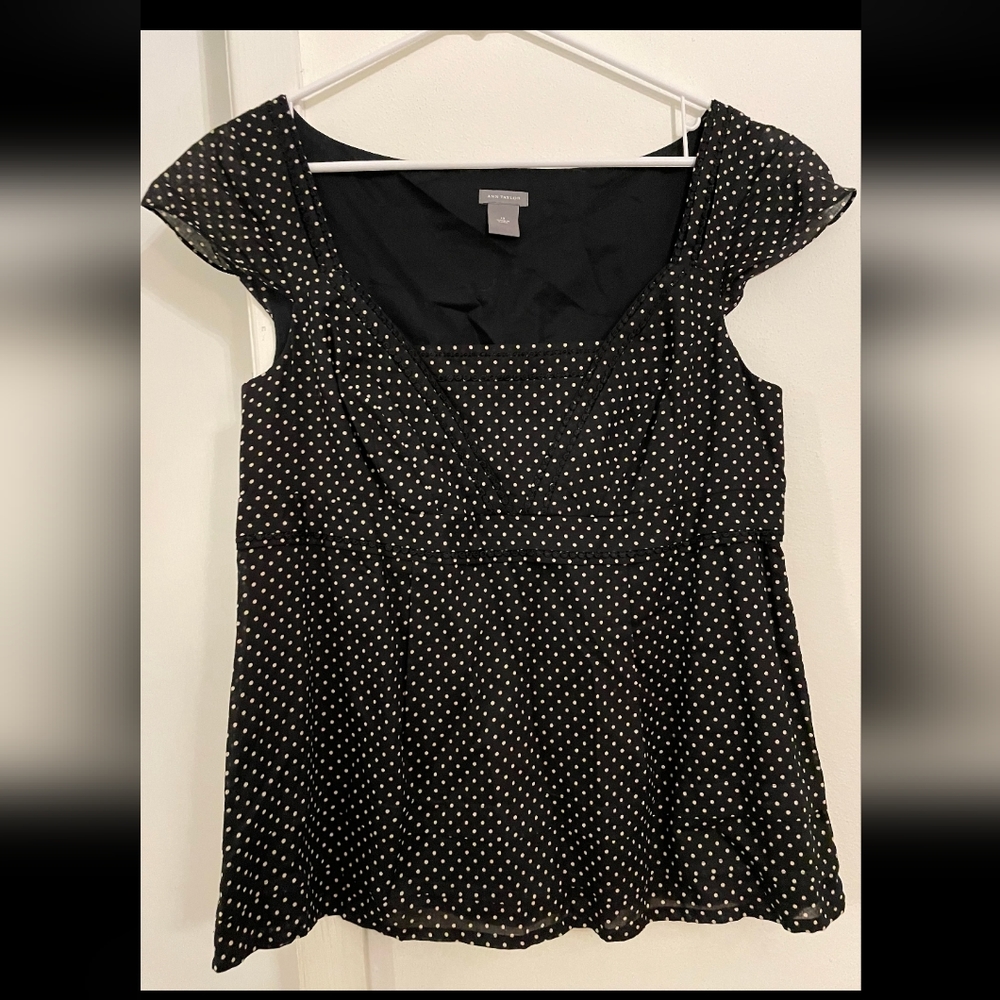 Ann Taylor sleeveless blouse